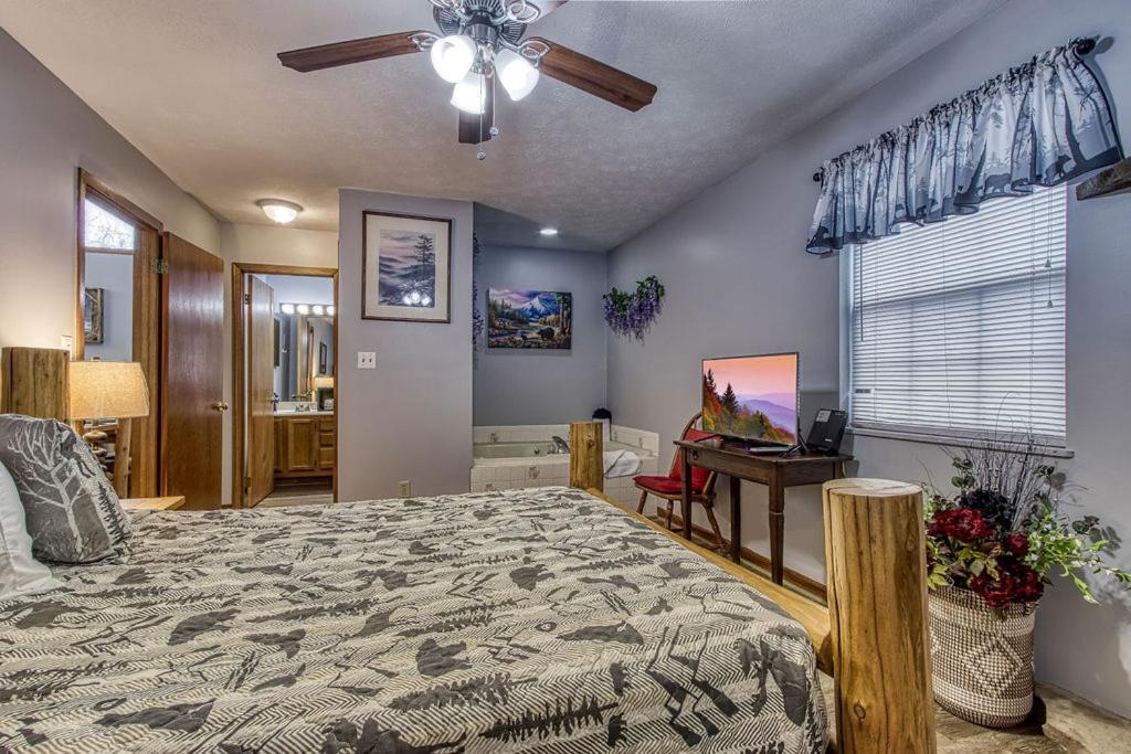 Adalynn'S Mountain Retreat-Hot Tub, 1089 Of Free Tickets For Each Paid Day, Dollywood And More! Pigeon Forge Luaran gambar