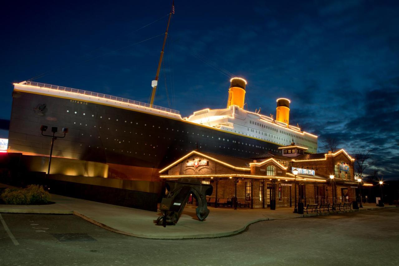 Adalynn'S Mountain Retreat-Hot Tub, 1089 Of Free Tickets For Each Paid Day, Dollywood And More! Pigeon Forge Luaran gambar